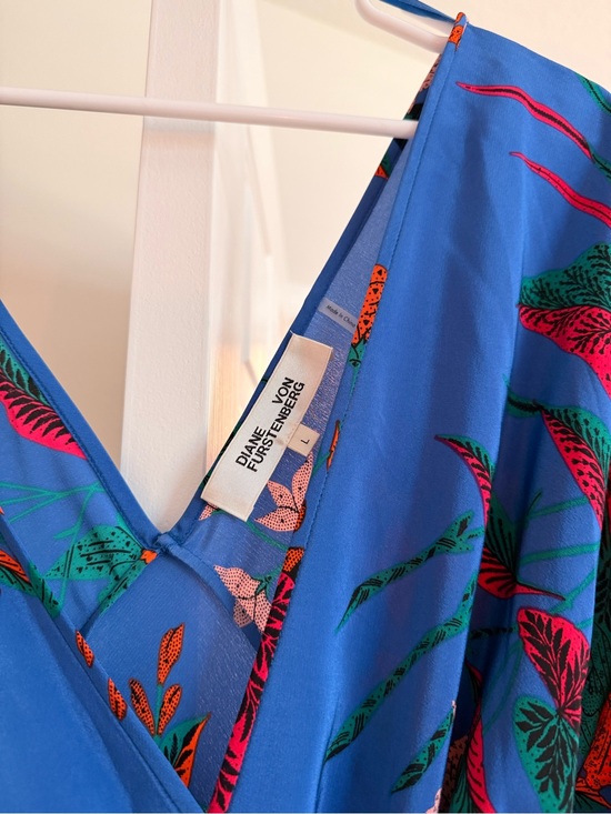 Diane Von Furstenberg Dresses & Skirts - Diane Von Furstenburg - Eloise Asymmetric mini dress